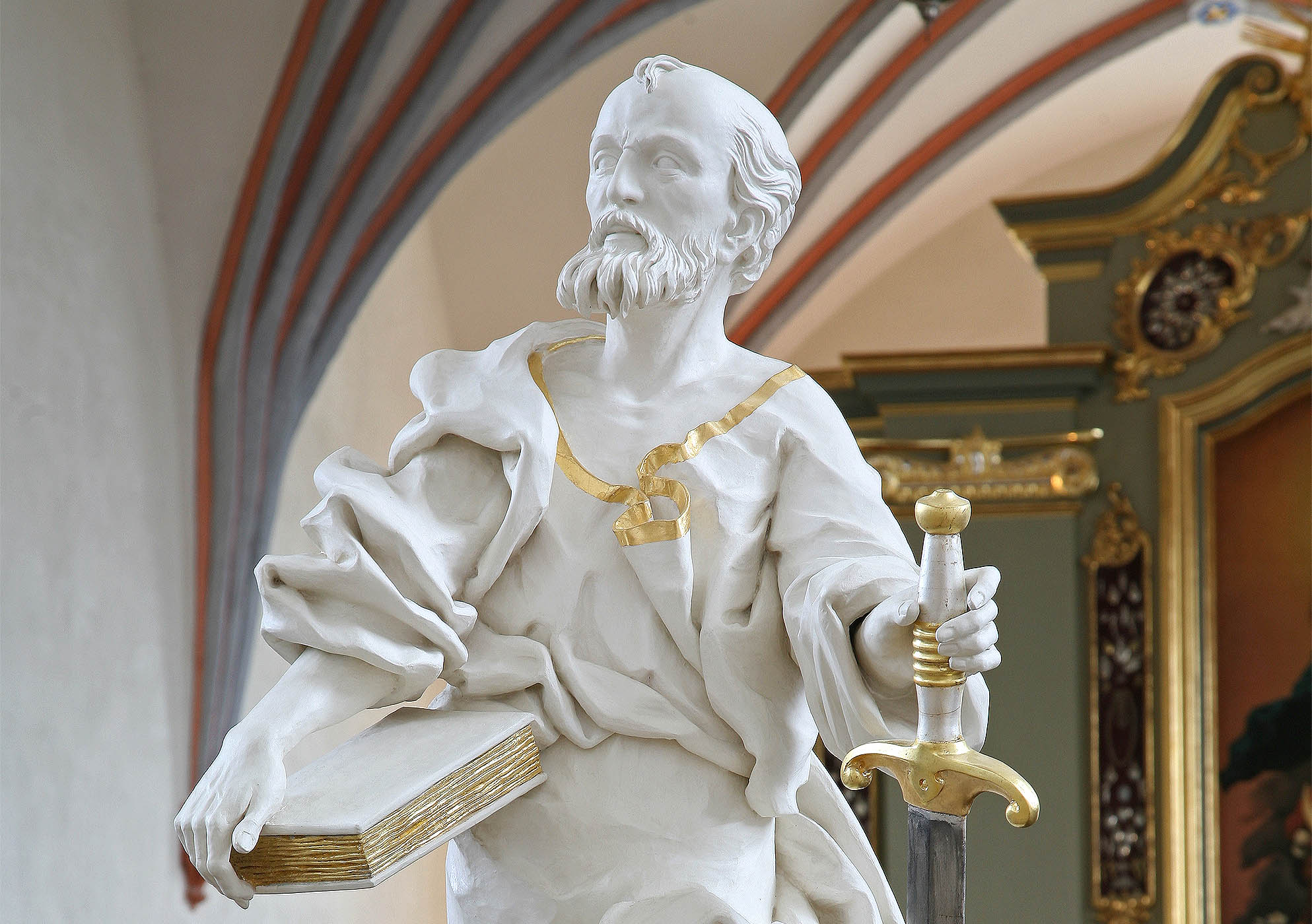 Rzeźba świętego Piotra część figuratywna ołtarzu głównego z kościoła świętego Pawła i Piotra w Gdańsku